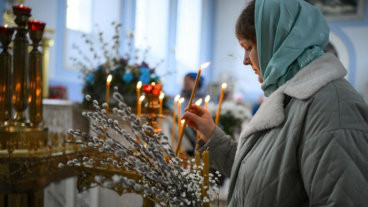 Аллергики могут заменить вербу пальмовой ветвью, рассказал протоиерей