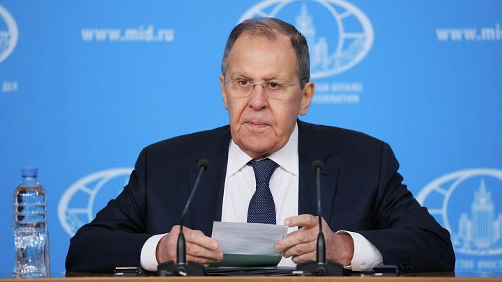 Лавров заявил, что Франция продолжает незаконно присутствовать в африканских странах.