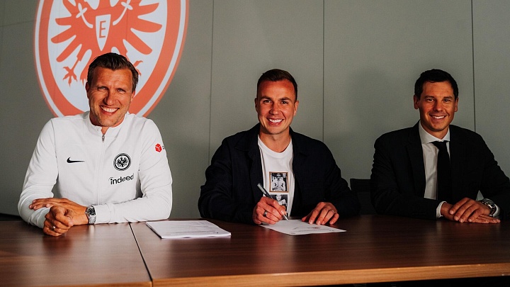 Гетце продлил контракт с "Айнтрахтом" 