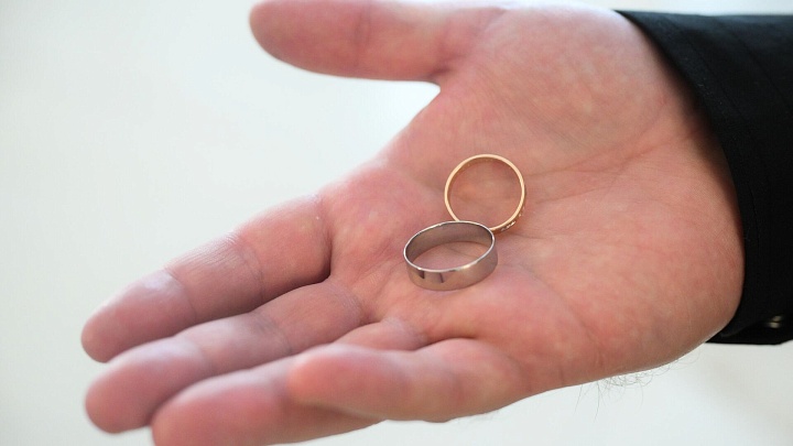 В РПЦ предложили меры по снижению числа разводов