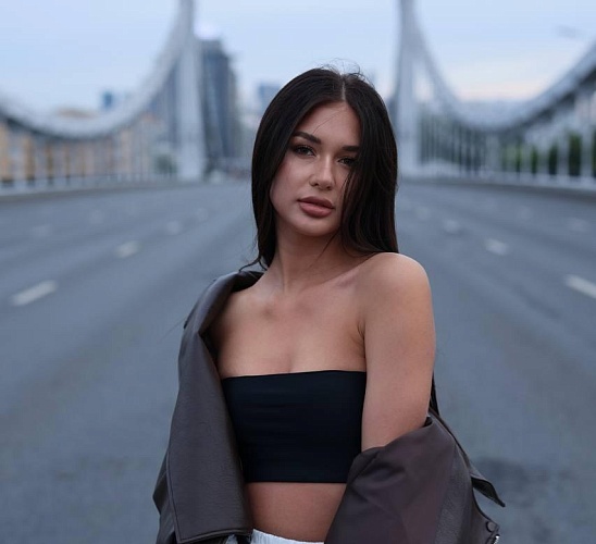 Наращивание волос в Москве: студия «Рапунцель» и мастер Лилия Бальц предлагают премиум качество