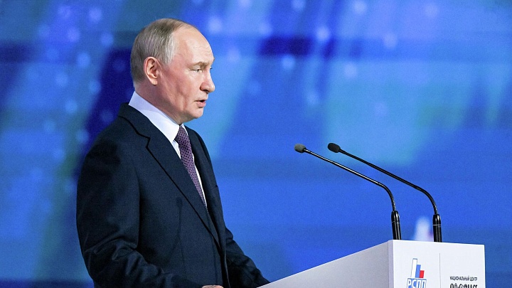 Путин подчеркнул, что важно восстанавливать объекты культурного наследия